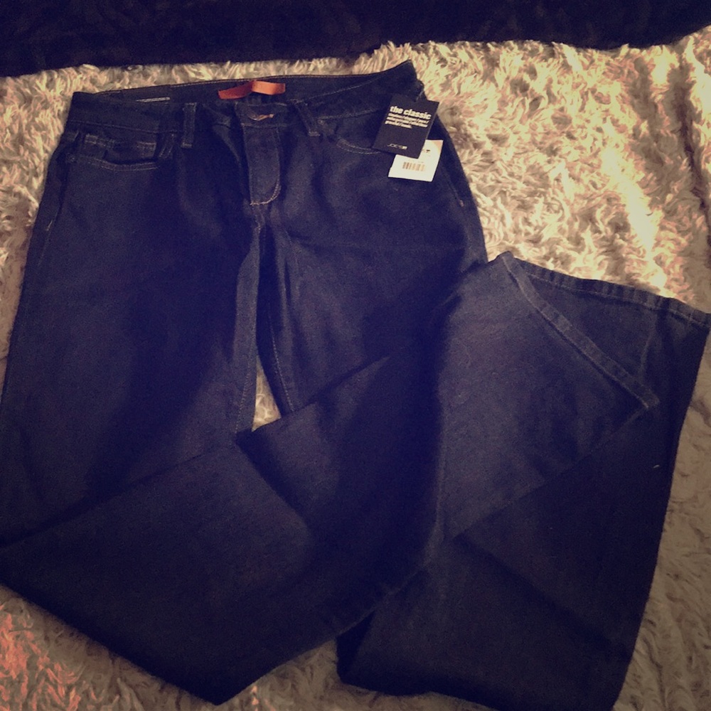 Women’s jeans